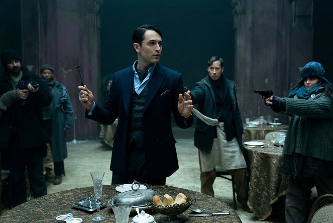The Continental: From the World of John Wick - Loyalty to the Master - Photos - Colin Woodell