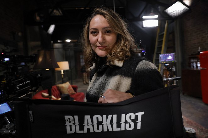 The Blacklist - Season 10 - Blair Foster (No. 39) - Van de set