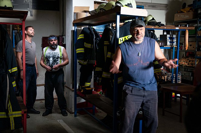 Co ste hasiči - Past - Filmfotók - Marek Holý, Radim Kalvoda, Petr Rychlý