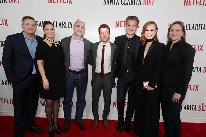 Dél-kaliforniai diéta - Season 1 - Rendezvények - Cara Santana seen at at the Netflix 'Santa Clarita Diet' premiere at the ArcLight Cinerama Dome on Wednesday, February 1st, 2017