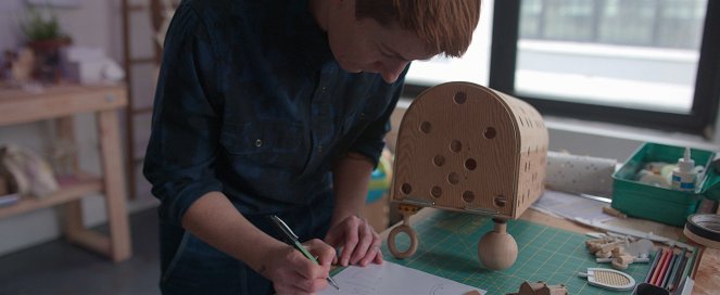 Abstract : L'art du design - Cas Holman : Création de jouets - Film