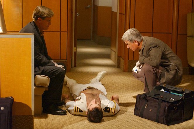 NCIS rikostutkijat - Season 1 - Yankee White - Kuvat elokuvasta - David McCallum, Mark Harmon
