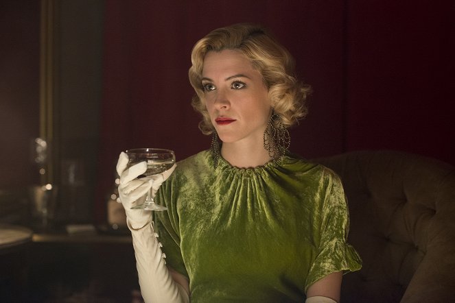 Cable Girls - Season 3 - Chapter 19: Truth - Photos