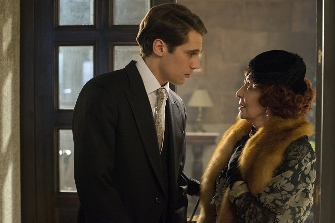 Cable Girls - Season 3 - Chapter 23: Hope - Photos