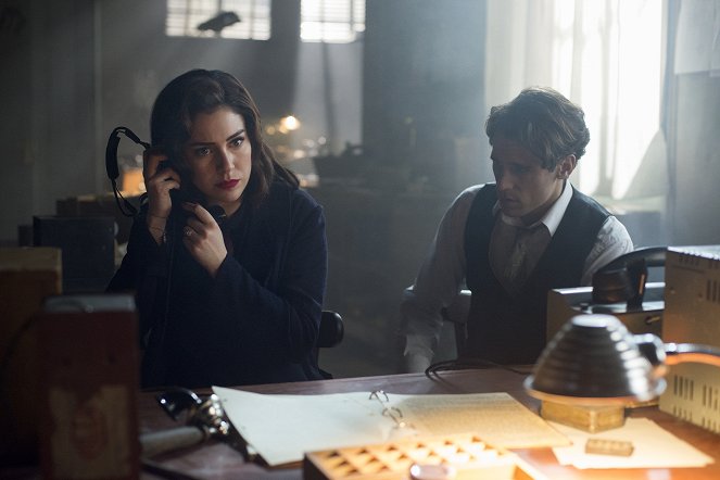 Cable Girls - Chapter 24: Destiny - Photos