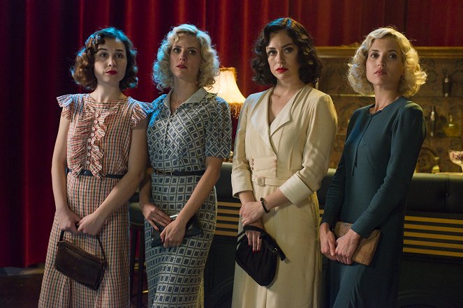 Cable Girls - Chapter 31: Happiness - Photos