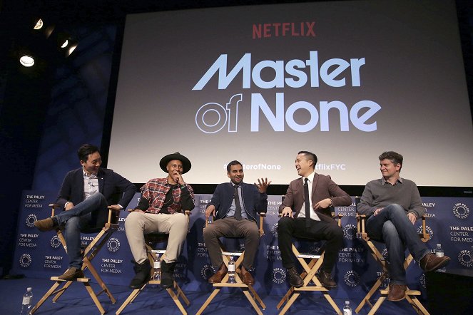 Mistr amatér - Série 1 - Z akcií - Netflix original series "Master of None" Emmy season event at Paley Center for Media on Wednesday, May 18, 2016