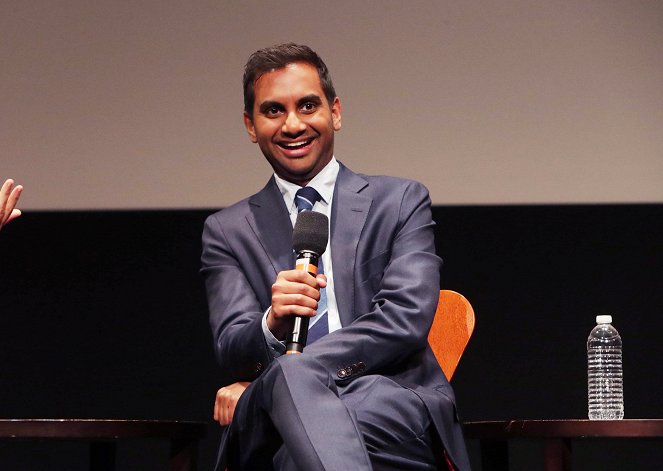 Master of None - Season 2 - Eventos - 'Master of None' Netflix FYSee exhibit space with a Q&A at the Samuel Goldwyn Theater