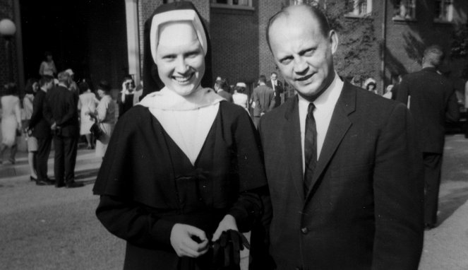 The Keepers - The School - Photos