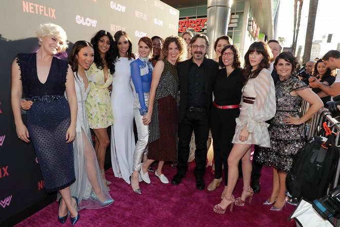 GLOW - Season 1 - Veranstaltungen - Netflix original series 'GLOW' Premiere at the Cinerama Dome on Wednesday, June 21, 2017, in Los Angeles, CA.