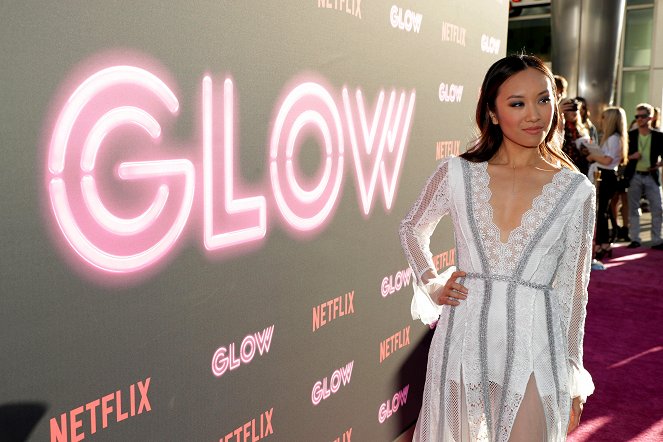 GLOW - Season 1 - Z imprez - Netflix original series 'GLOW' Premiere at the Cinerama Dome on Wednesday, June 21, 2017, in Los Angeles, CA.