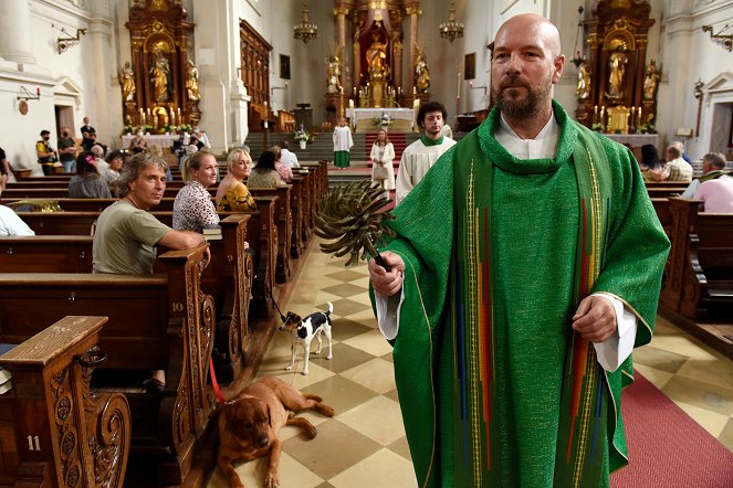 Himmel, Herrgott, Sakrament - Der richtige Mann - Van film - Stephan Zinner