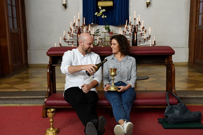 Himmel, Herrgott, Sakrament - Der richtige Mann - Z filmu - Stephan Zinner, Anne Schäfer