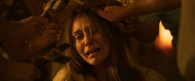 Godless: The Eastfield Exorcism - Do filme - Georgia Eyers