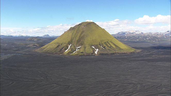 Pohľady zhora II: Island zhora - Z filmu