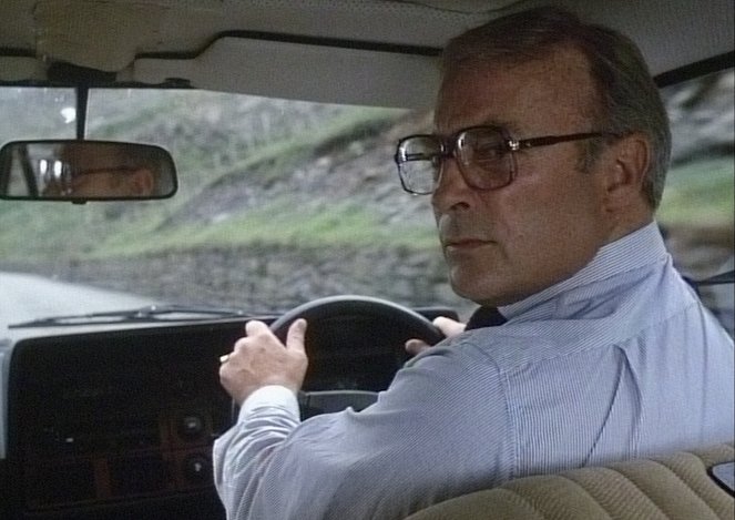 The Appointment - Van film - Edward Woodward