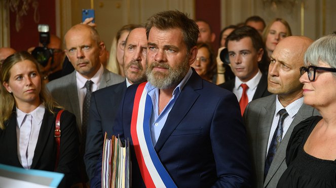 Monsieur, le Maire - Van film - Clovis Cornillac