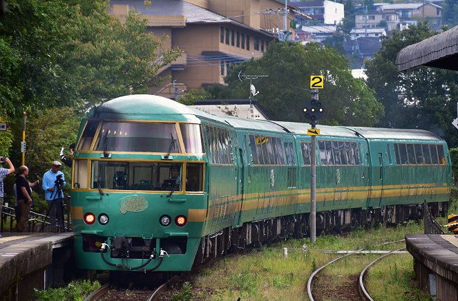 Eisenbahn-Romantik - Season 30 - Kyushu – Auf schmaler Spur durch Japans Süden - Kuvat elokuvasta