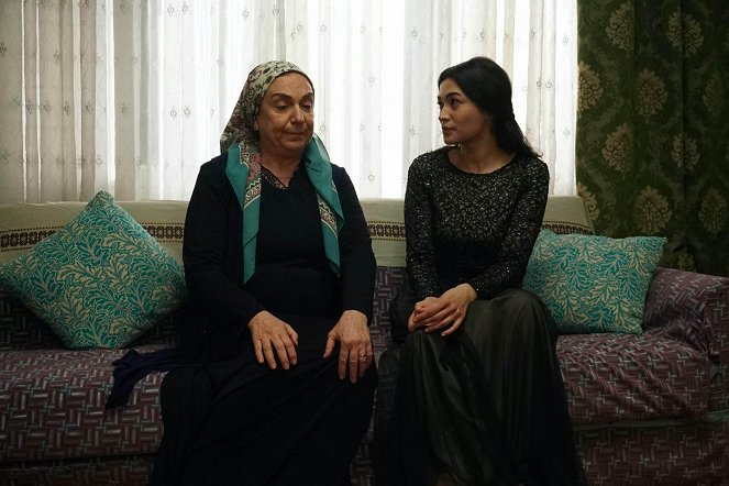 Gönül Dağı - Season 1 - Emanet - Film - Ecem Özkaya