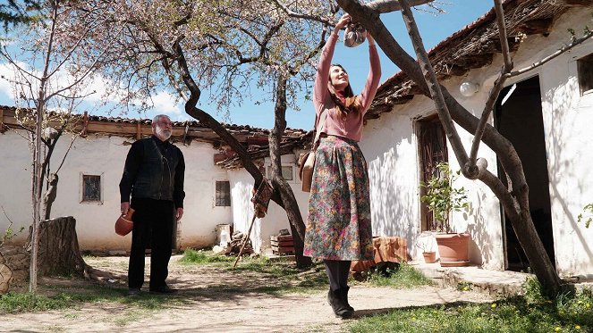 An Anatolian Tale - Season 1 - Kadir Gecesi - Photos