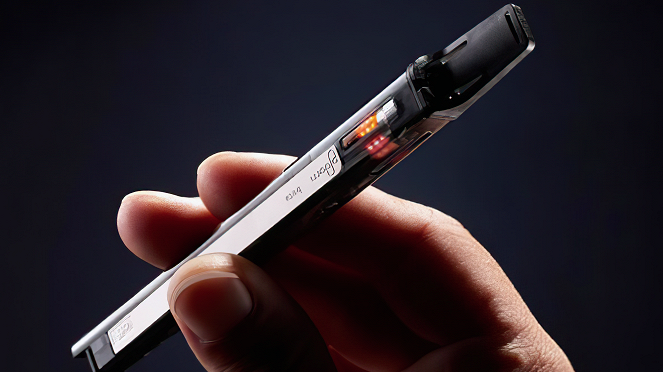 Big Vape: The Rise and Fall of Juul - Photos