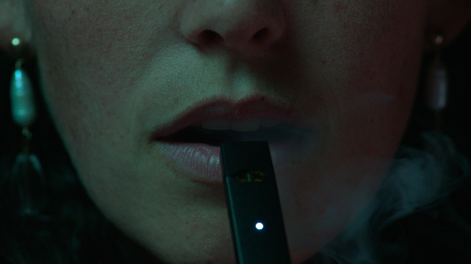 A nagy e-cigi-sztori: A Juul felemelkedése és bukása - A szikra - Filmfotók