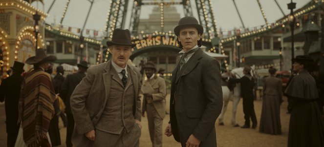 Loki - 1893 - Filmfotos - Owen Wilson, Tom Hiddleston