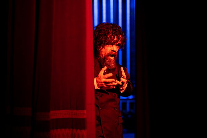 She Came to Me - Photos - Peter Dinklage
