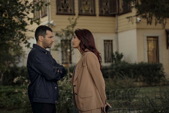 Teşkilat - Episode 2 - Filmfotók - Murat Yıldırım, Aybüke Pusat