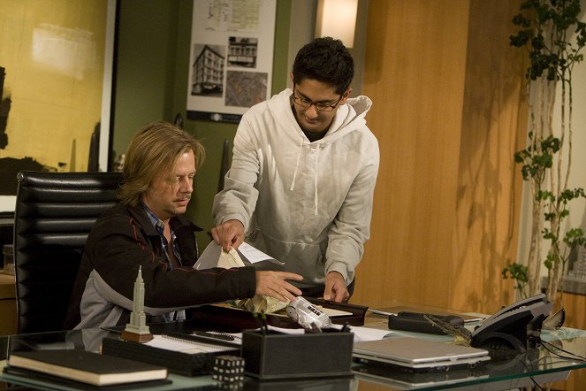 Rules of Engagement - Season 4 - Free Free Time - Filmfotos