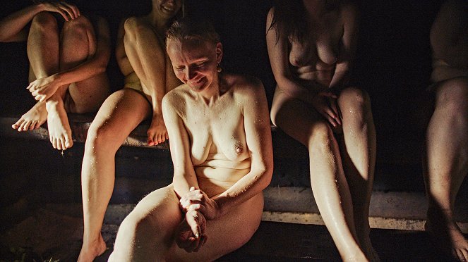 Sestry z kouřové sauny - Z filmu