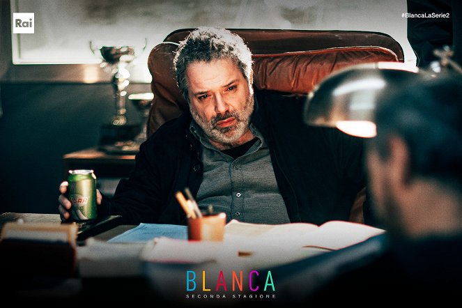 Blanca - Season 2 - Z filmu