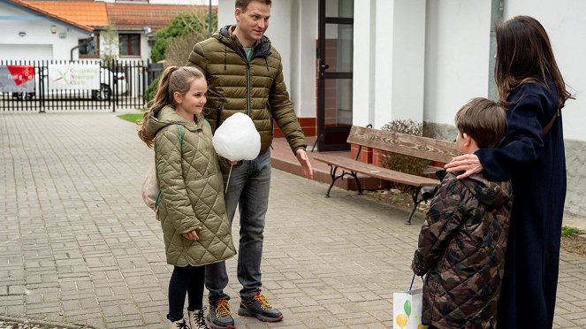 Barwy szczęścia - Episode 14 - Photos - Lena Jastrzębska, Michał Rolnicki