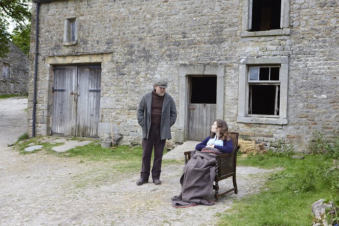 All Creatures Great and Small - The Home Front - Film - Tony Pitts, Rachel Shenton