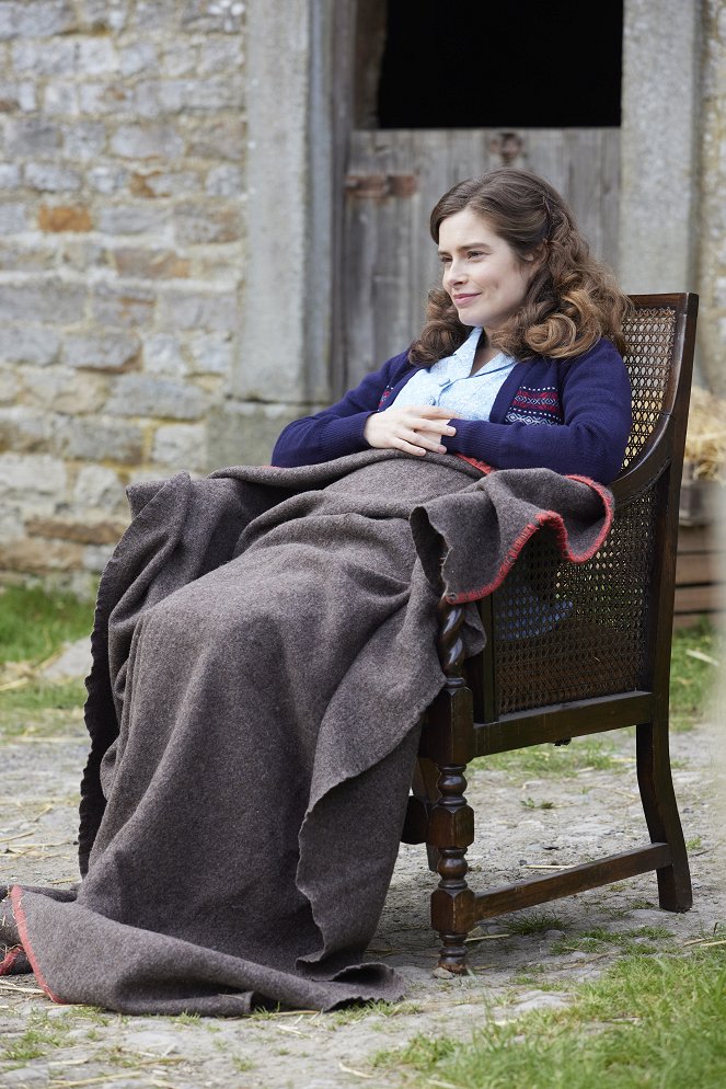 All Creatures Great and Small - The Home Front - De filmes - Rachel Shenton