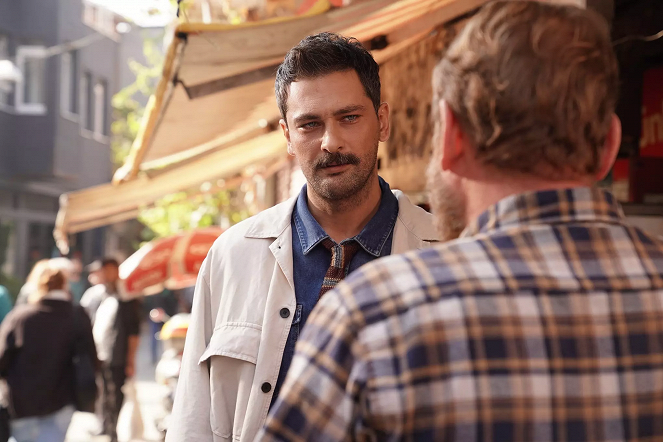 Şahane Hayatım - Episode 2 - Photos - Onur Tuna