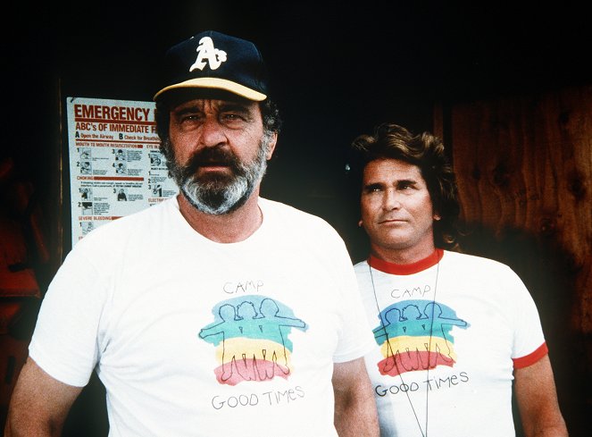 Highway to Heaven - A Song for Jason: Part 1 - Photos - Victor French, Michael Landon