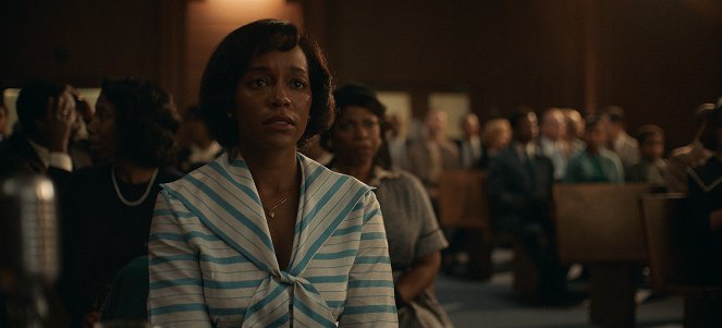 Eine Frage der Chemie - Einführung in die Chemie - Filmfotos - Aja Naomi King