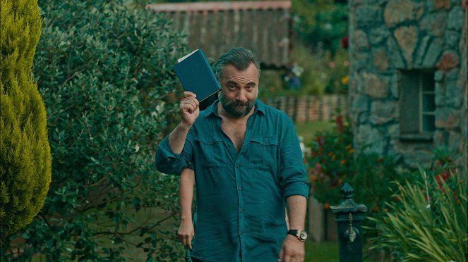 Eşkiya Dünyaya Hükümdar Olmaz - Season 3 - Episode 1 - Photos - Oktay Kaynarca