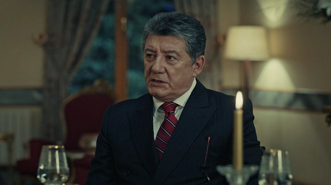 Eşkiya Dünyaya Hükümdar Olmaz - Episode 5 - Z filmu - Tarık Ünlüoğlu