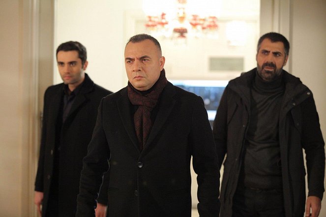 Eşkiya Dünyaya Hükümdar Olmaz - Episode 17 - Photos - Oktay Kaynarca