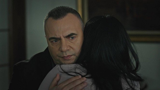 Eşkiya Dünyaya Hükümdar Olmaz - Season 3 - Episode 19 - De la película - Oktay Kaynarca