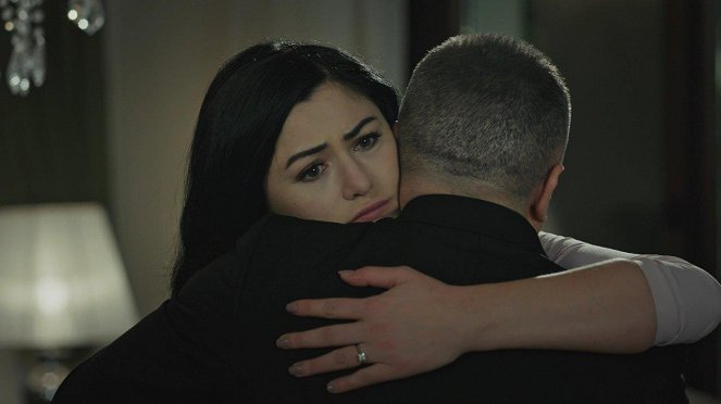 Eşkiya Dünyaya Hükümdar Olmaz - Season 3 - Episode 19 - De la película - Deniz Çakır