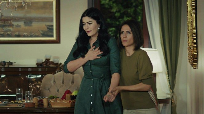 Eşkiya Dünyaya Hükümdar Olmaz - Episode 32 - De la película - Deniz Çakır