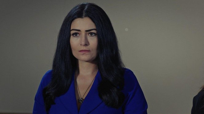 Eşkiya Dünyaya Hükümdar Olmaz - Episode 36 - Kuvat elokuvasta - Deniz Çakır