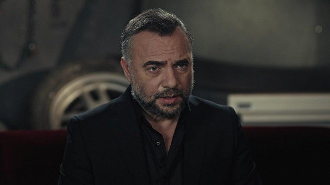Eşkiya Dünyaya Hükümdar Olmaz - Season 3 - Episode 36 - De la película - Oktay Kaynarca