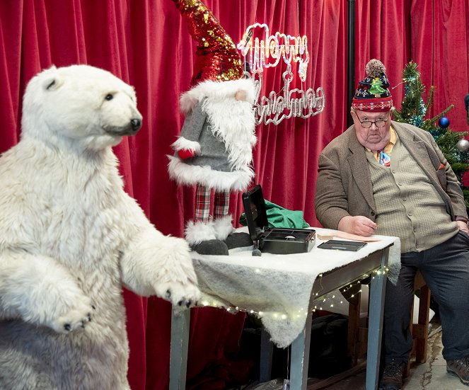 Doc Martin - Season 10 - Noch einmal Weihnachten in Portwenn - Filmfotos