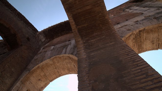 Le Colisée, une mégastructure romaine - Kuvat elokuvasta
