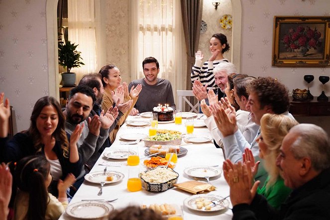 Benim Güzel Ailem - Episode 20 - De la película