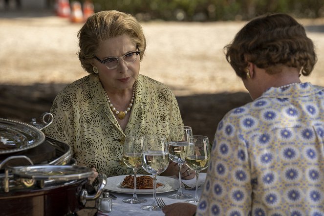 Julia - Season 2 - Loup en Croûte - Photos - Isabella Rossellini